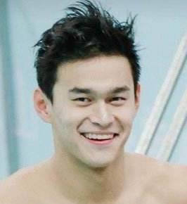 男明星牙齿矫正前后,牙齿矫正前后的颜值逆袭